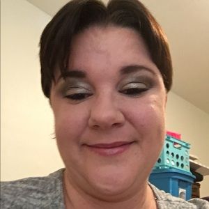 Meet your Posher, September